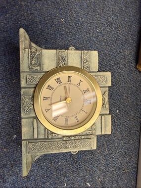 Classic Stone-Style Mantel Clock Wall Decor in Gold and Gray